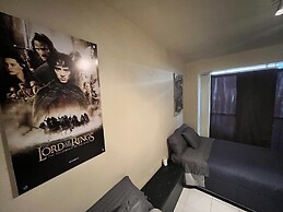 CASA HOLLYWOOD