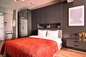 TAKS-INN Suites