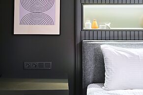 TAKS-INN Suites