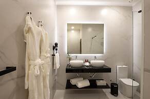 Lilases Boutique House & Garden