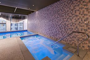 Meriton Suites Melbourne