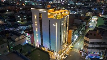 TheOne Hotel