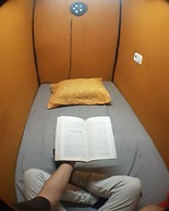 Rubikz Hostel & Cafe