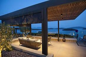 Villa Haris Smirties Villas