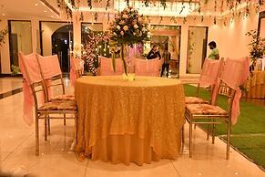 Mayur Hotel & Resort