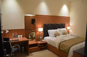 Mayur Hotel & Resort