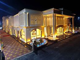 Mayur Hotel & Resort