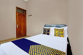 SPOT ON 92373 Kristin Homestay 2