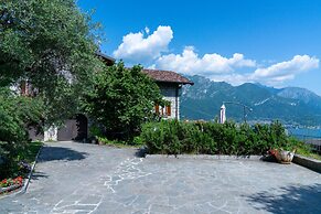 Ca del Doss con Giardino by Wonderful Italy