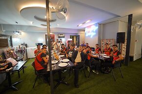 ARZO Hotel Premier