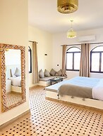 Riad La Luna