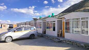 Soma Retreat Cottage Pangong Lake