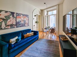 Inspiring City Center Apartment