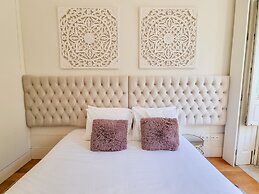 Inspiring City Center Apartment