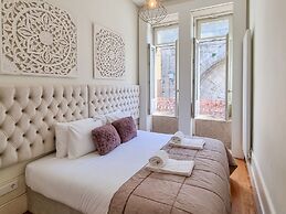 Inspiring City Center Apartment
