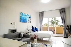 Stunning Sea View Apt. With Balcony - RAK
