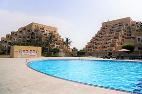 Stunning Sea View Apt. With Balcony - RAK