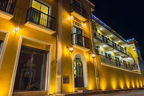 HOTEL ROSALIA