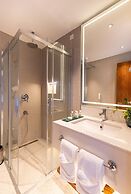The Xon Hotel