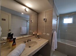 Inti Llaqta Hotel & Suites