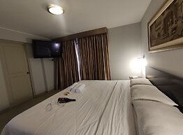 Inti Llaqta Hotel & Suites