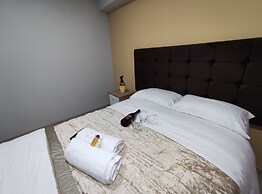 Inti Llaqta Hotel & Suites