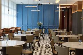 J.SKY HOTEL