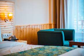 Rustic Wood Manali