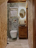 Saffronia 1900 Boutique Hotel