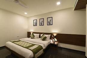 Hotel Clove
