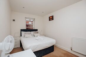 Henley Town Centre With Parking - From 110 Per Night