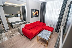 216 Ruby Suite