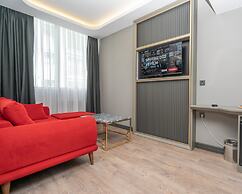 216 Ruby Suite