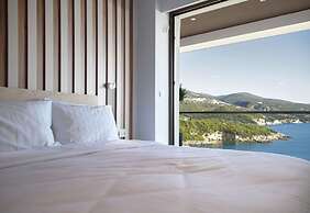 Zavia Pente in Syvota