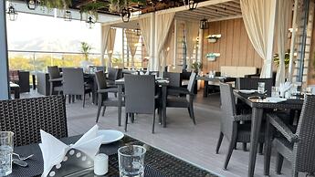 Aurora Boutique Hotel
