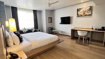 Aurora Boutique Hotel