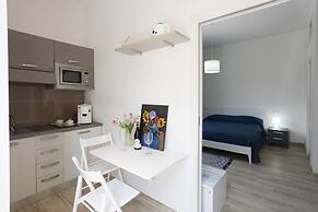 MA RI Apartments