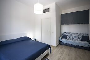 MA RI Apartments