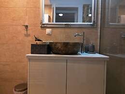Gems Apartments