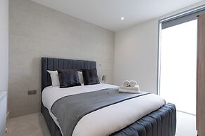 Stratford by Excel Apartments