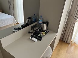 Sezer's Oliva Hotel