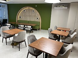 Sezer's Oliva Hotel