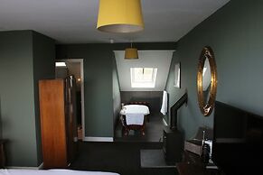 Lairds House Northumberland Ltd