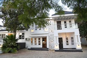 435 on vale boutique aparthotel