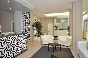 Hotel Airone B&B
