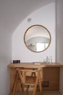 Este Luxury Suites