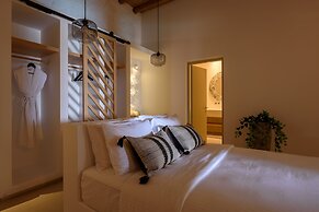 Este Luxury Suites
