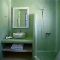 Este Luxury Suites