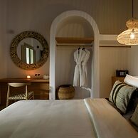 Este Luxury Suites
