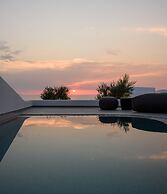 Este Luxury Suites